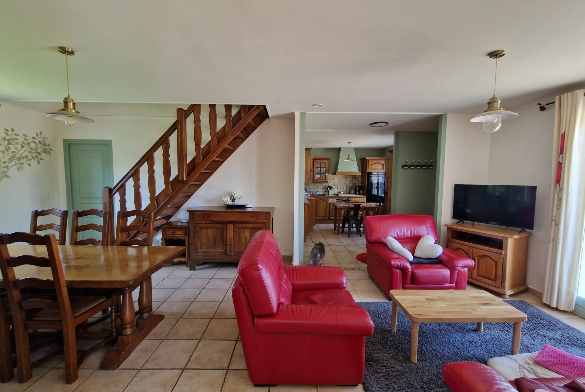 Maison de bourg rénovée à Riom, idéal premier achat ou investissement 