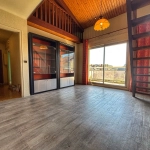 Duplex à rénover de 86m² avec 2 chambres, balcon et garage à Agen