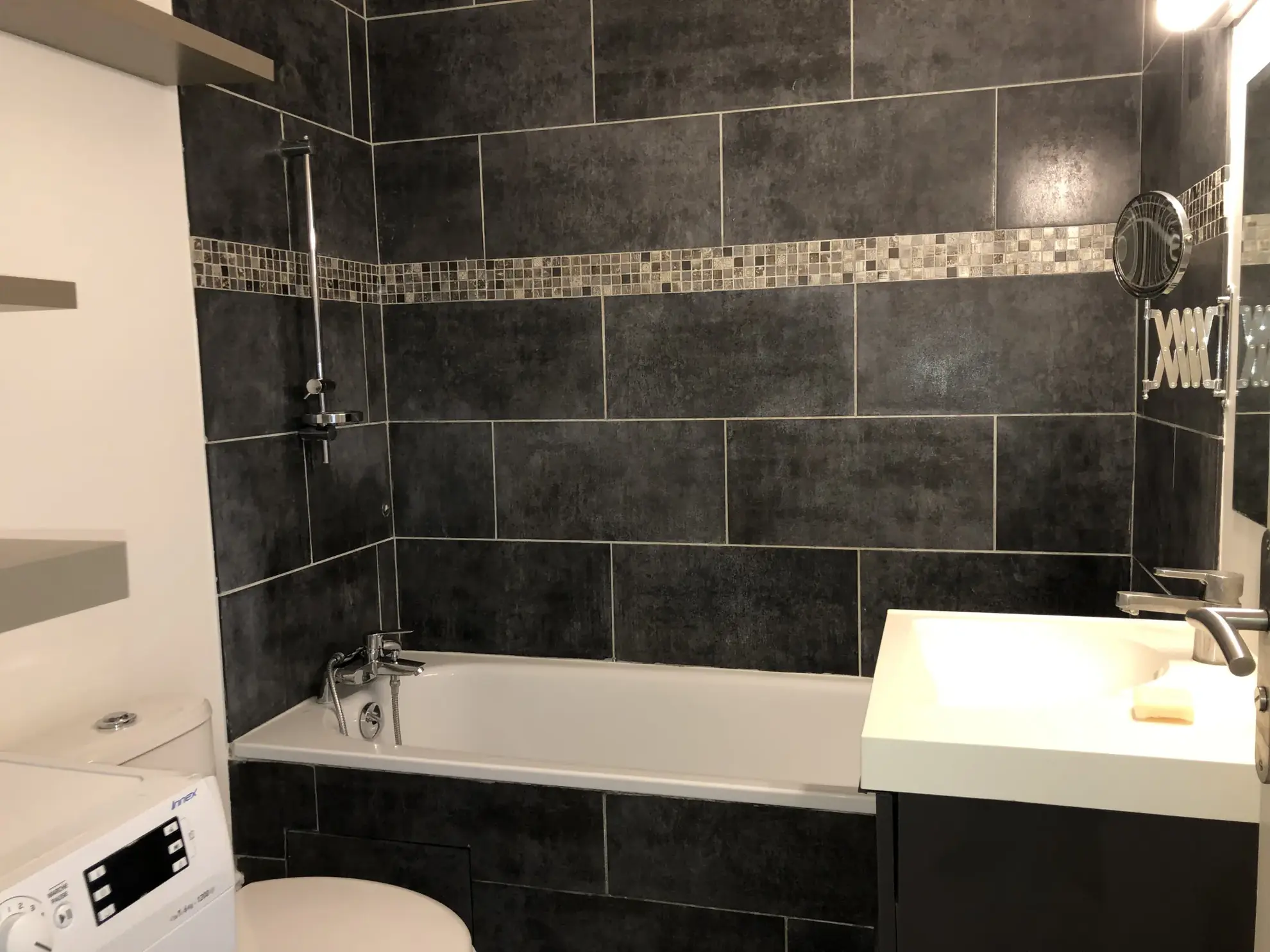 Studio de 30m² à Montreuil proche métro Robespierre - Résidence sécurisée 