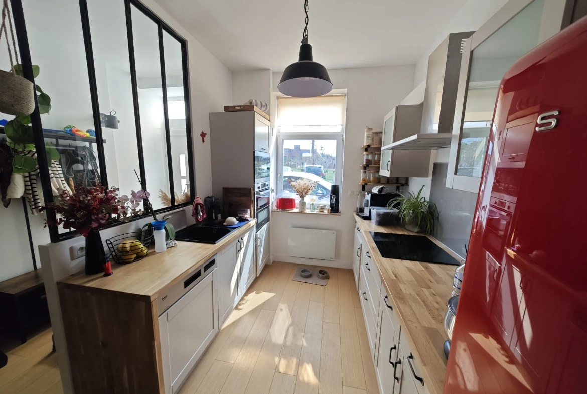 Maison à vendre à Tourcoing - 3 chambres, 79 m², idéalement située 