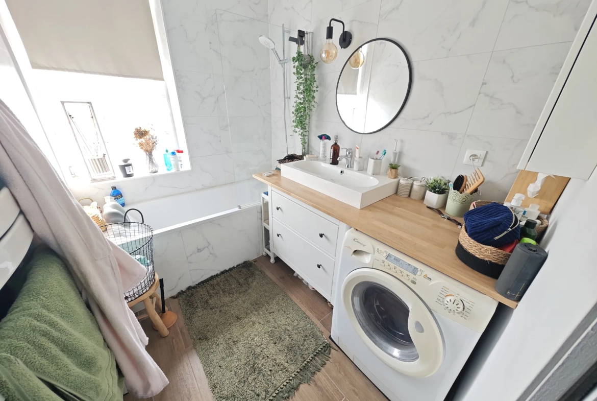 Maison à vendre à Tourcoing - 3 chambres, 79 m², idéalement située 