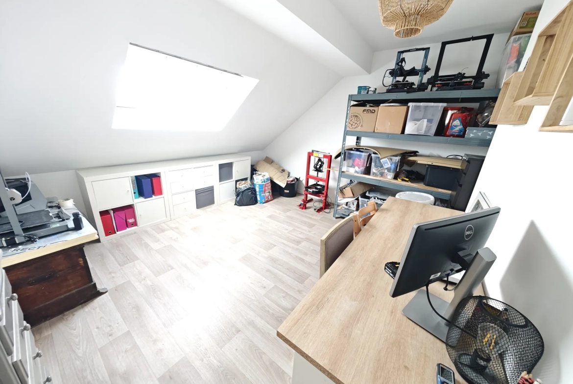 Maison à vendre à Tourcoing - 3 chambres, 79 m², idéalement située 