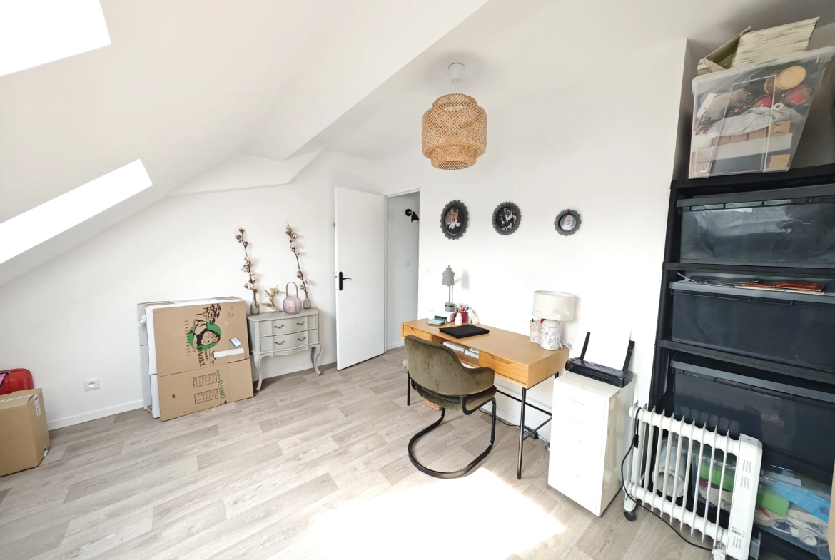 Maison à vendre à Tourcoing - 3 chambres, 79 m², idéalement située 