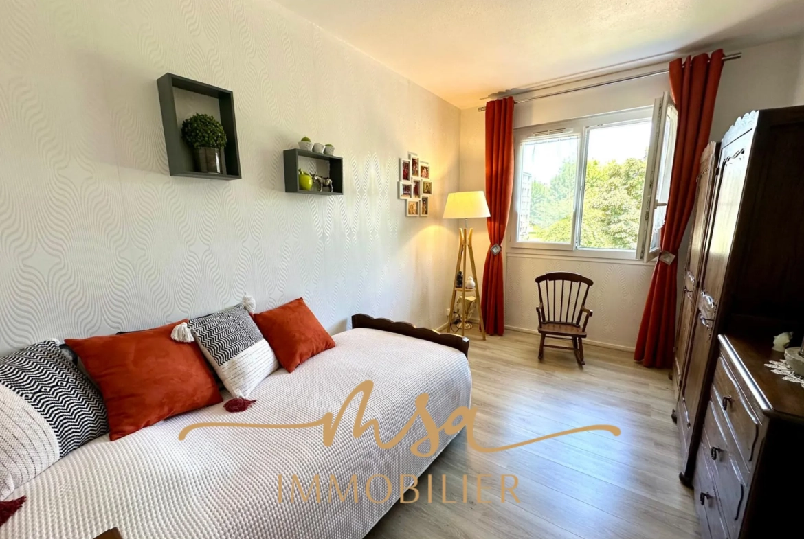 Appartement F3 de 80 m² à Bonsecours avec balcon, garage, cave et résidence sécurisée 