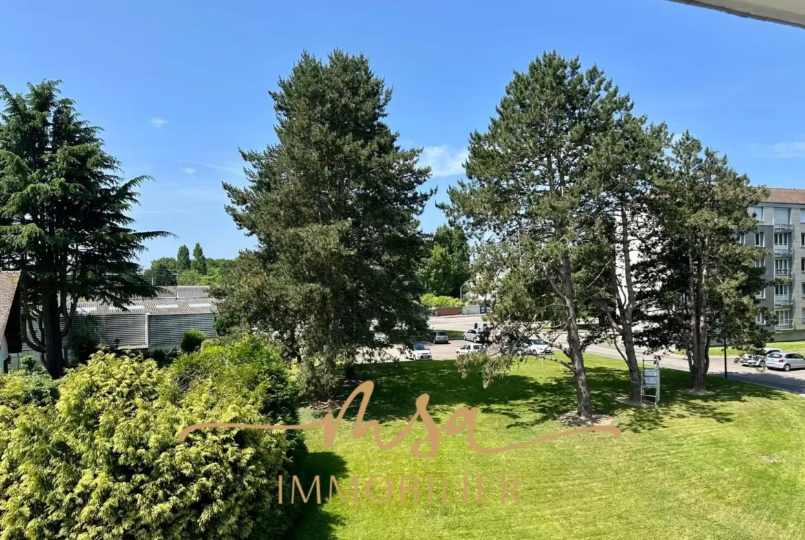Appartement F3 de 80 m² à Bonsecours avec balcon, garage, cave et résidence sécurisée 