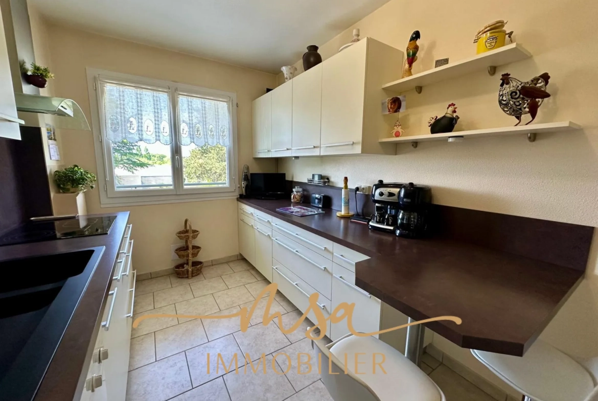 Appartement F3 de 80 m² à Bonsecours avec balcon, garage, cave et résidence sécurisée 