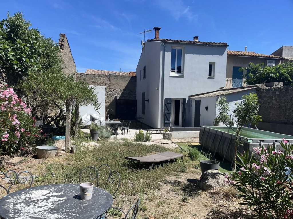 Maison de village 3 faces avec jardin à Puicheric près de Carcassonne