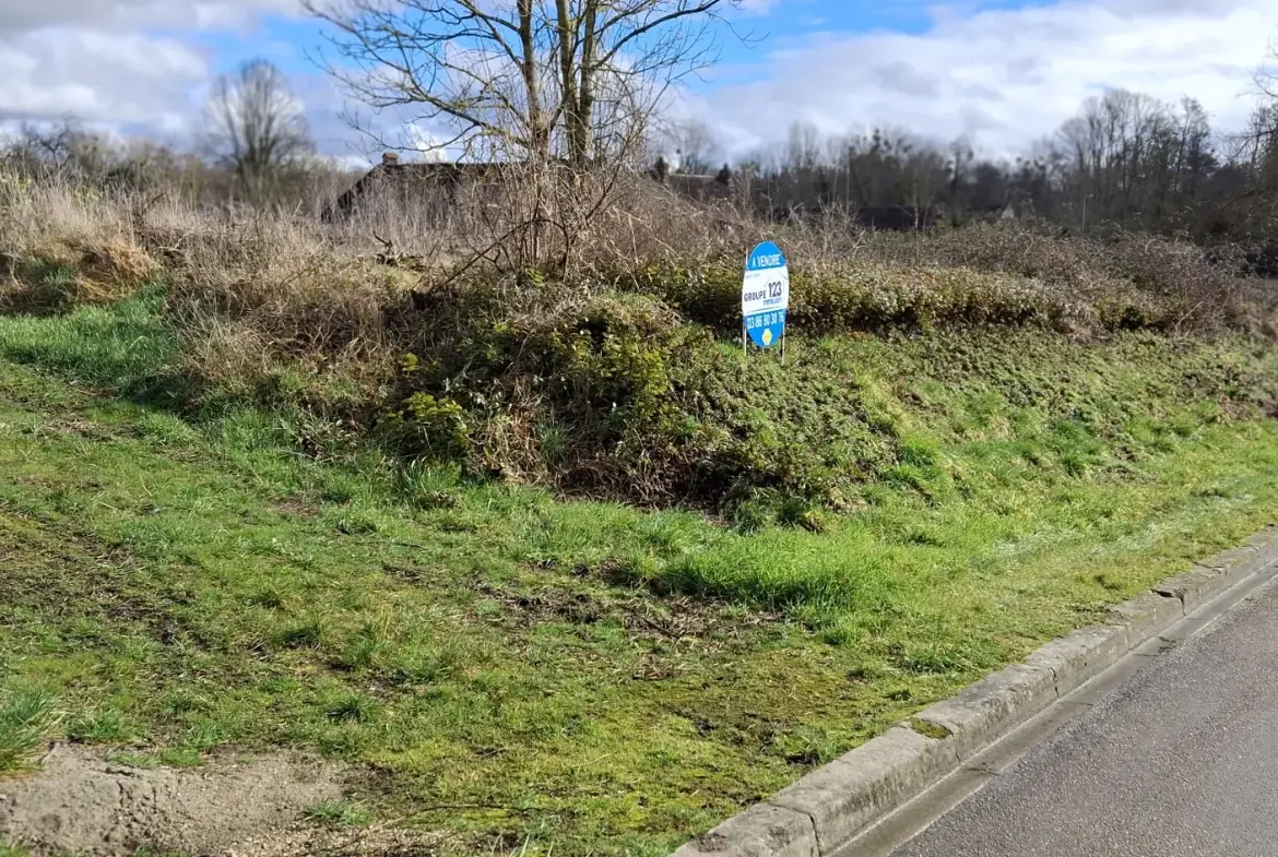 Terrain constructible de 1189 m² à Laduz, proche Auxerre et Joigny 