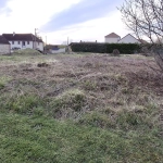 Terrain constructible de 1189 m² à Laduz, proche Auxerre et Joigny