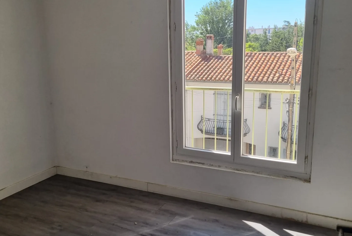 Appartement de 80 m² avec 3 chambres, balcon et vue sur le Canigou à Perpignan 