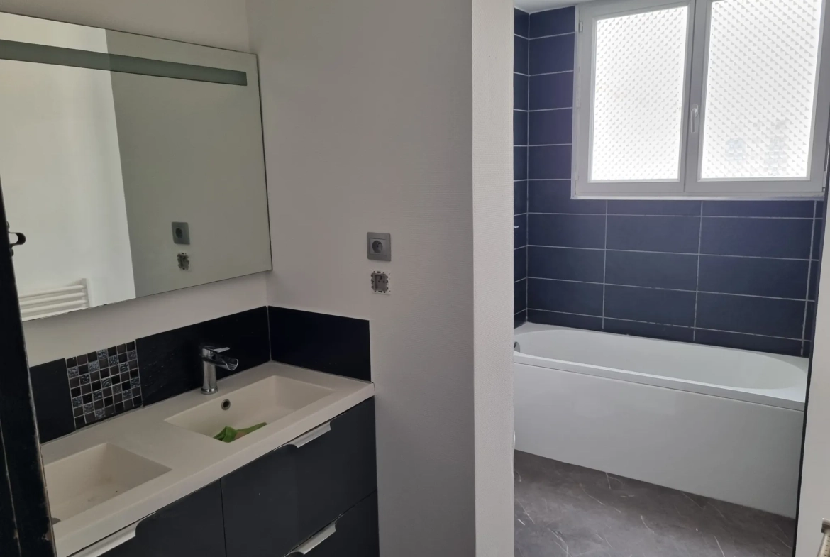 Appartement de 80 m² avec 3 chambres, balcon et vue sur le Canigou à Perpignan 