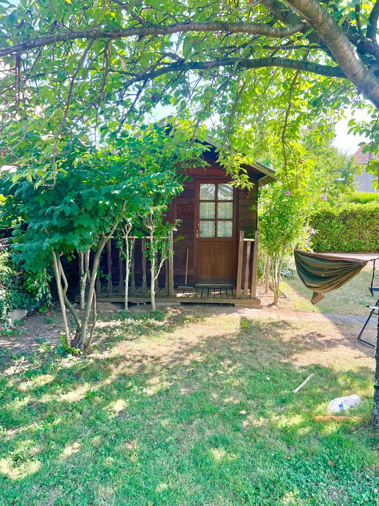 Maison familiale à Communay avec grand terrain et potentiel à moderniser 
