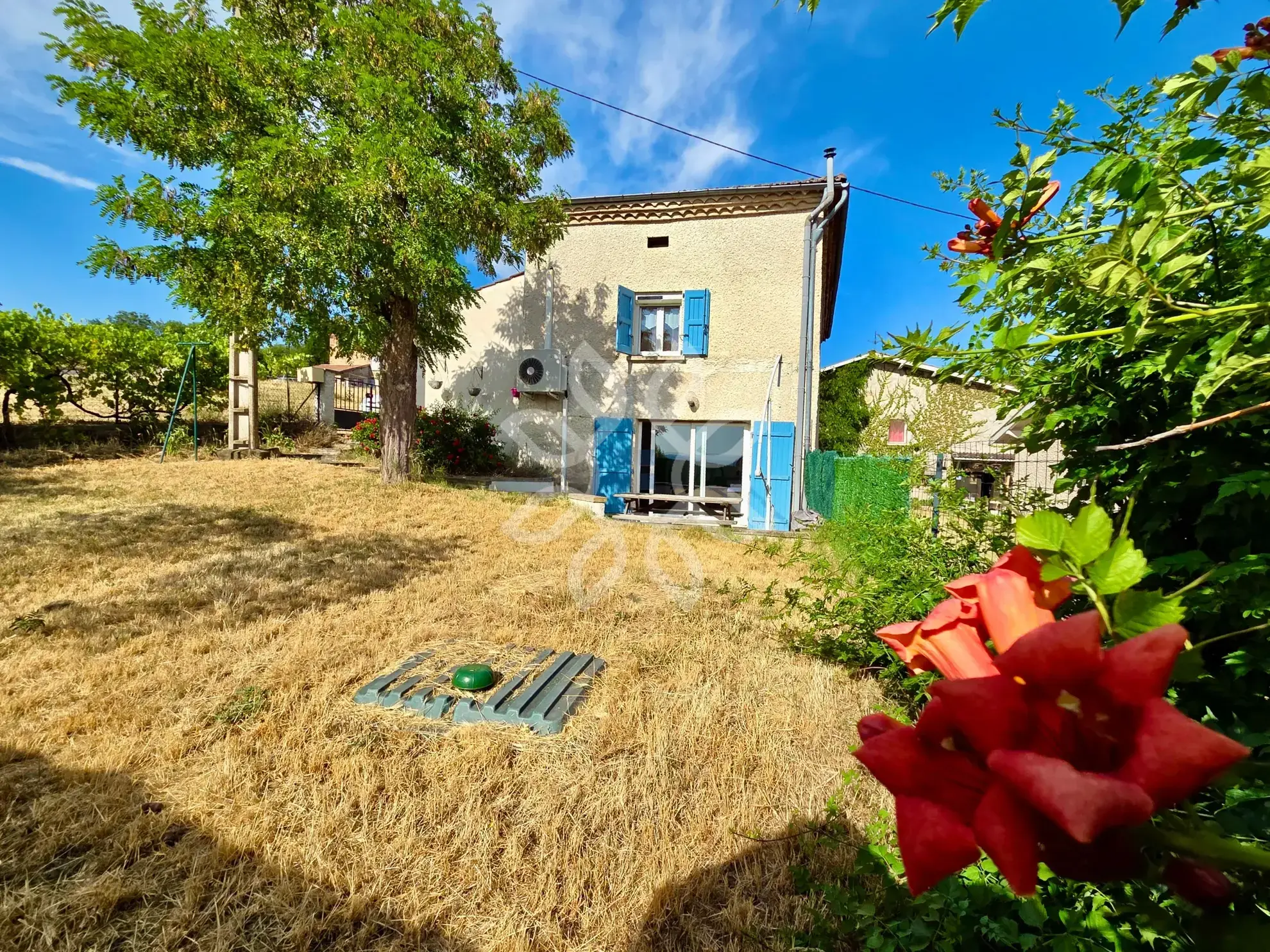 Achat maison de 75 m² avec terrain à Frugières le Pin, calme et confort 