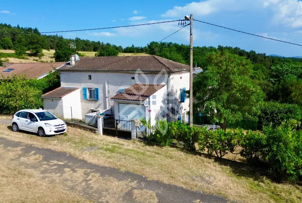 Achat maison de 75 m² avec terrain à Frugières le Pin, calme et confort 