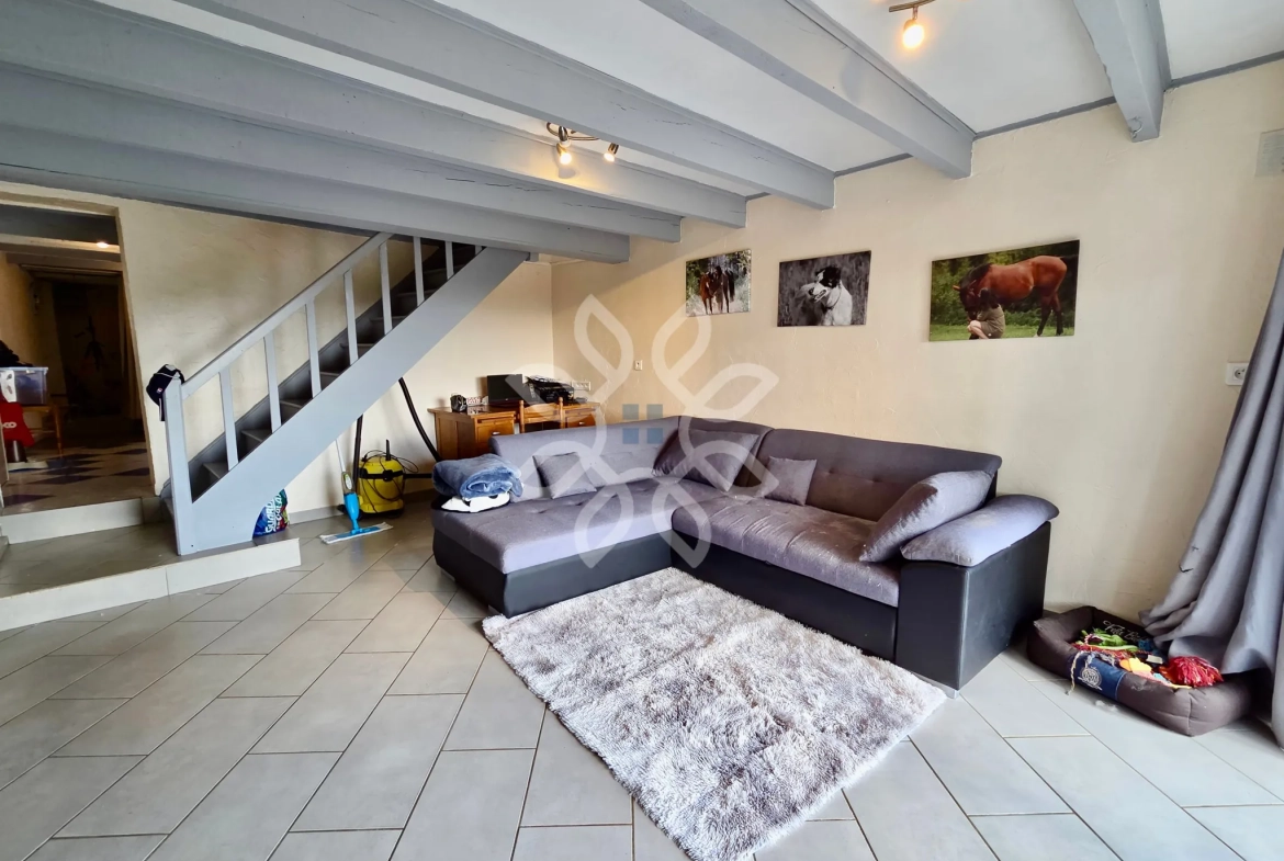 Achat maison de 75 m² avec terrain à Frugières le Pin, calme et confort 