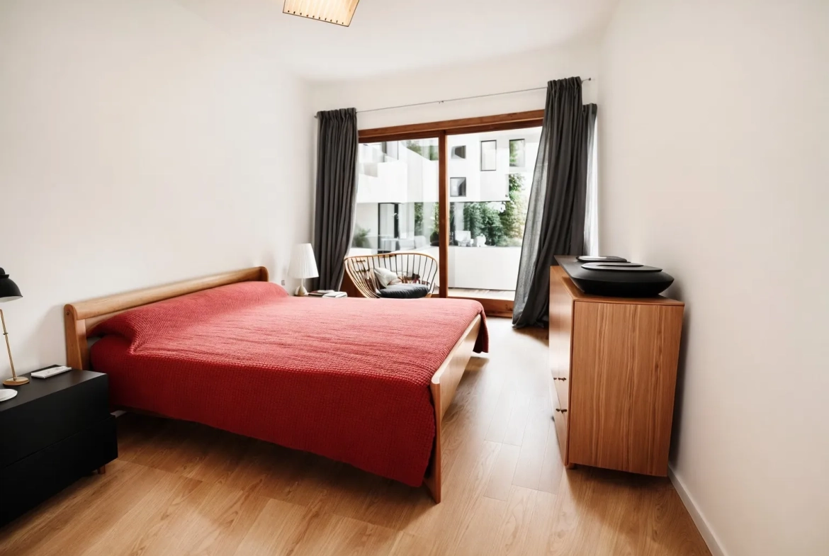 Appartement F2 lumineux en rez-de-jardin avec balcon dans résidence paisible 