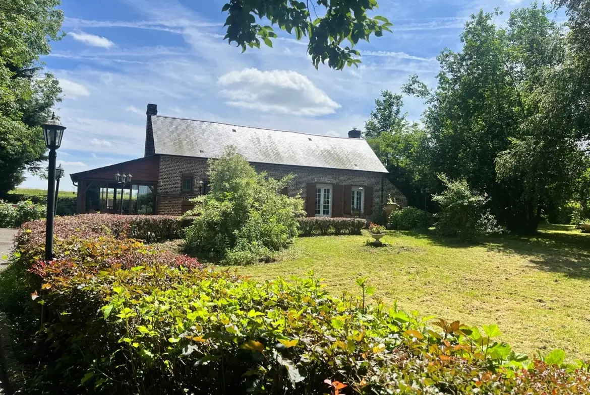 Belle maison à Colonfay avec grand jardin et confort moderne en vente 