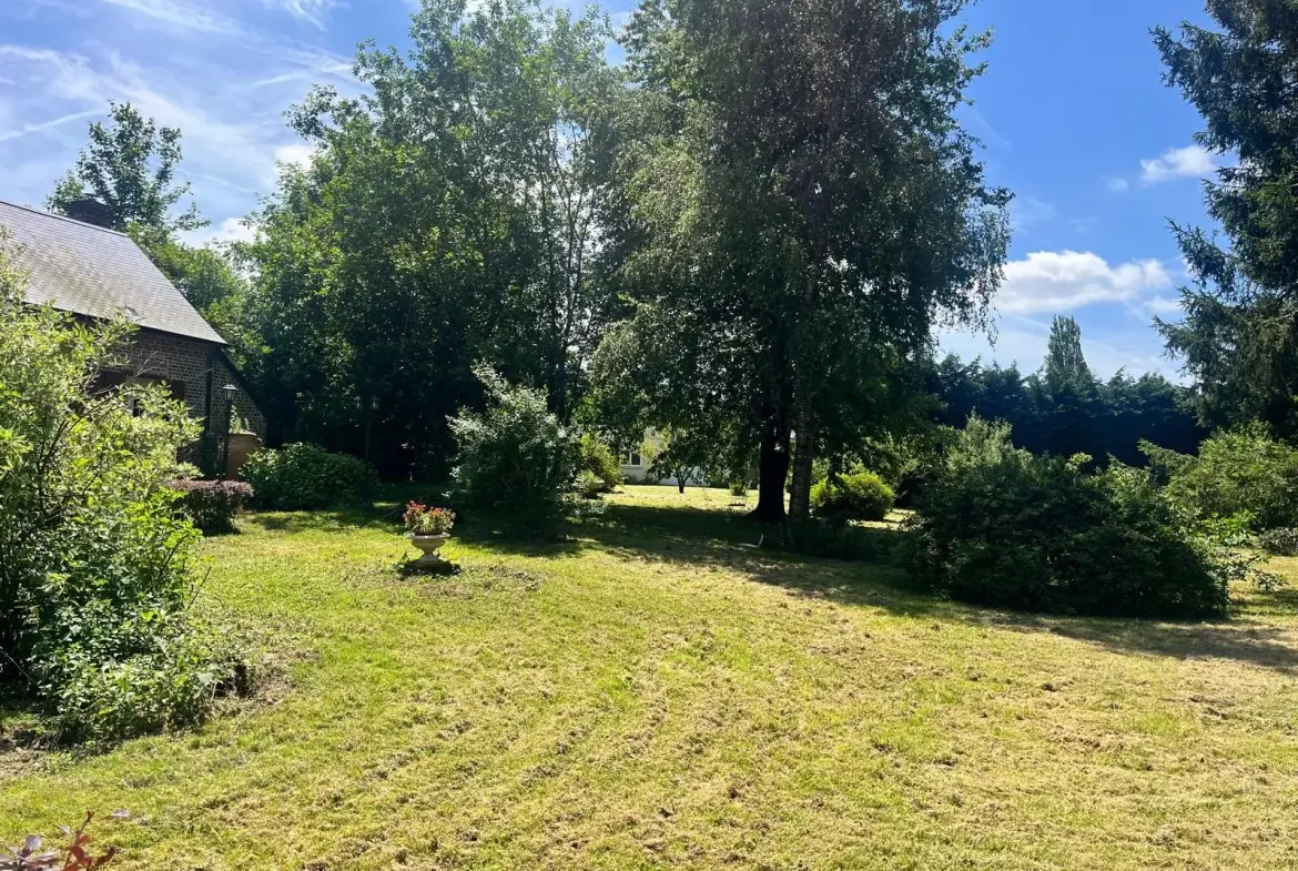 Belle maison à Colonfay avec grand jardin et confort moderne en vente 