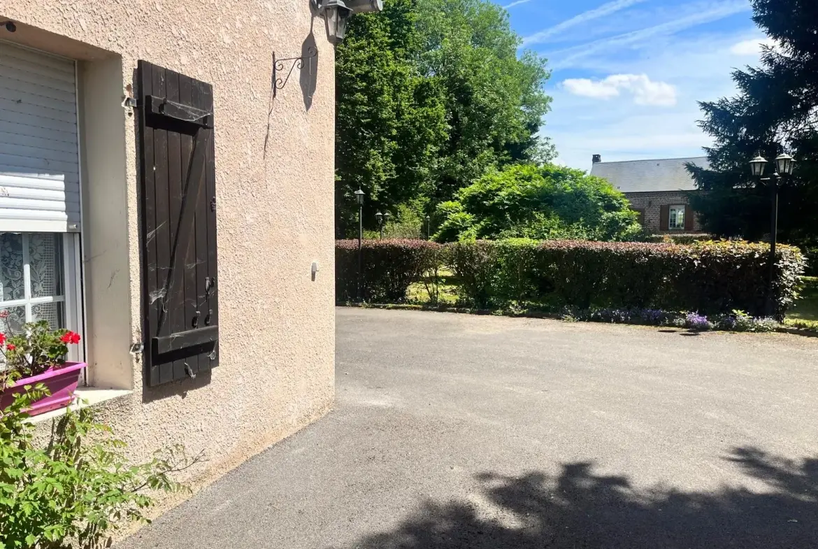 Belle maison à Colonfay avec grand jardin et confort moderne en vente 
