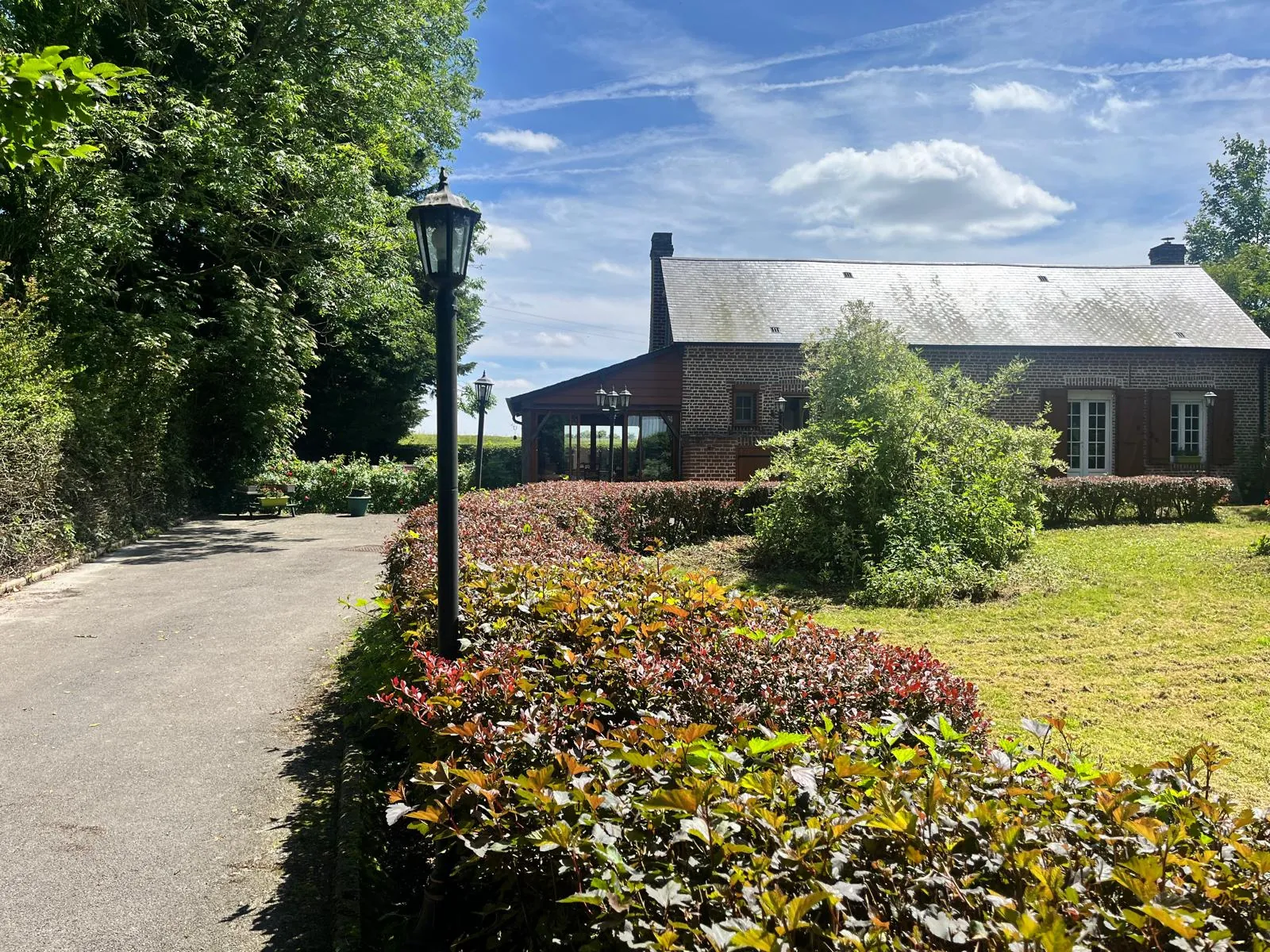 Belle maison à Colonfay avec grand jardin et confort moderne en vente 