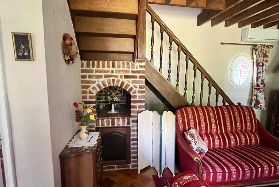 Belle maison à Colonfay avec grand jardin et confort moderne en vente 