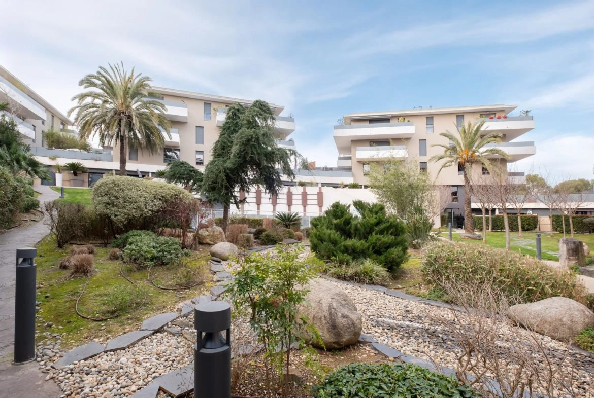 Appartement T2 avec terrasse et parking à Juvignac - Résidence de Standing 