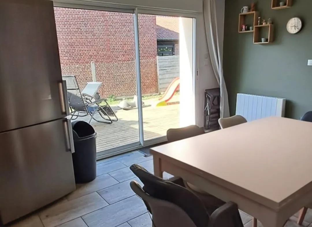 Maison rénovée avec jardin, garage et 3 chambres à Bohain proche Fresnoy-le-Grand 