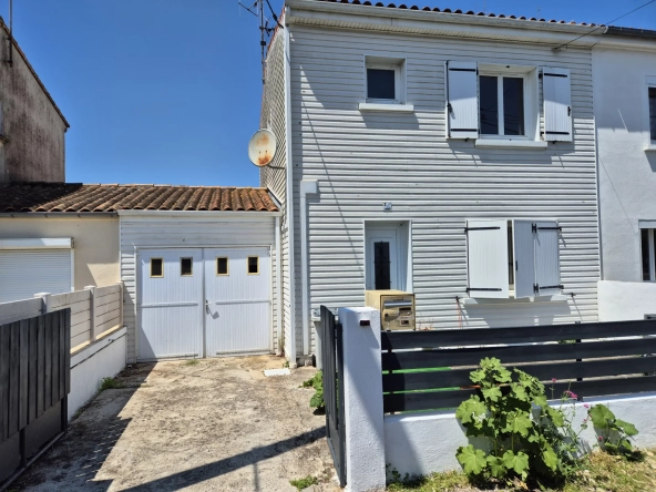 Maison T4 avec jardin, garage et vue mer à Fouras