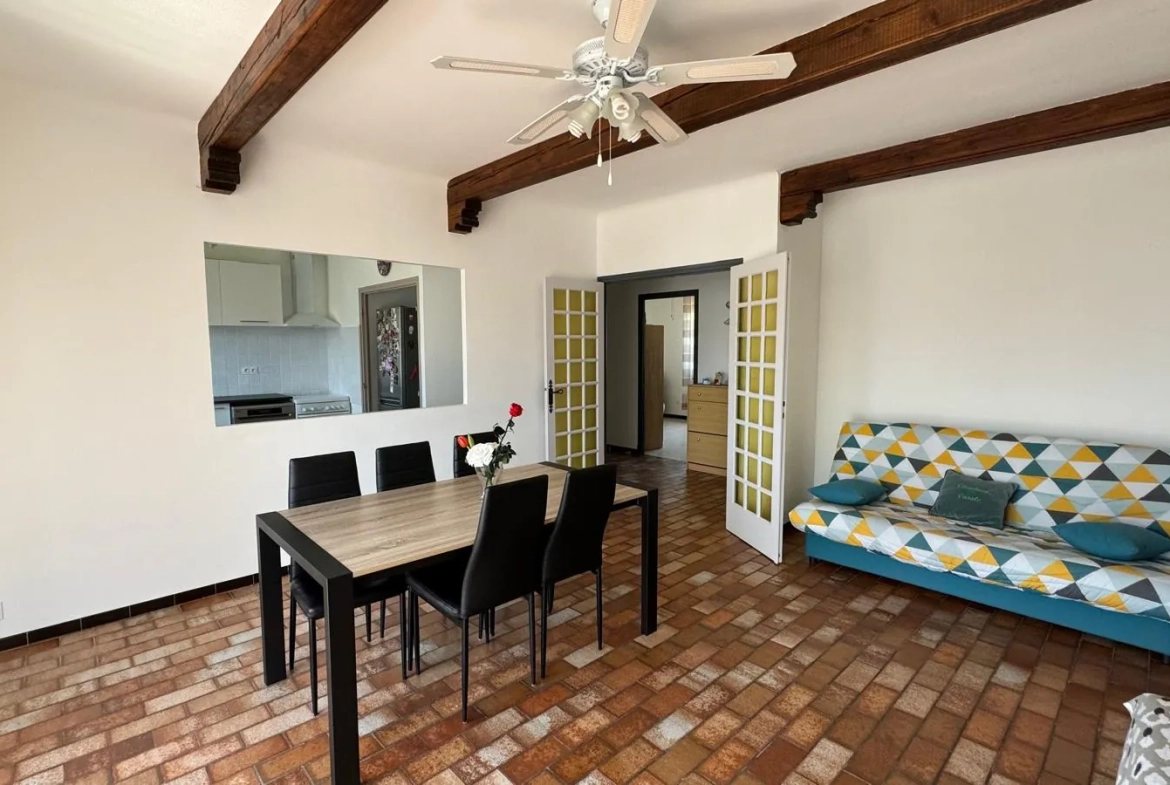 Maison 2 Faces avec 3 Chambres, Garage et Terrasse à Perpignan 