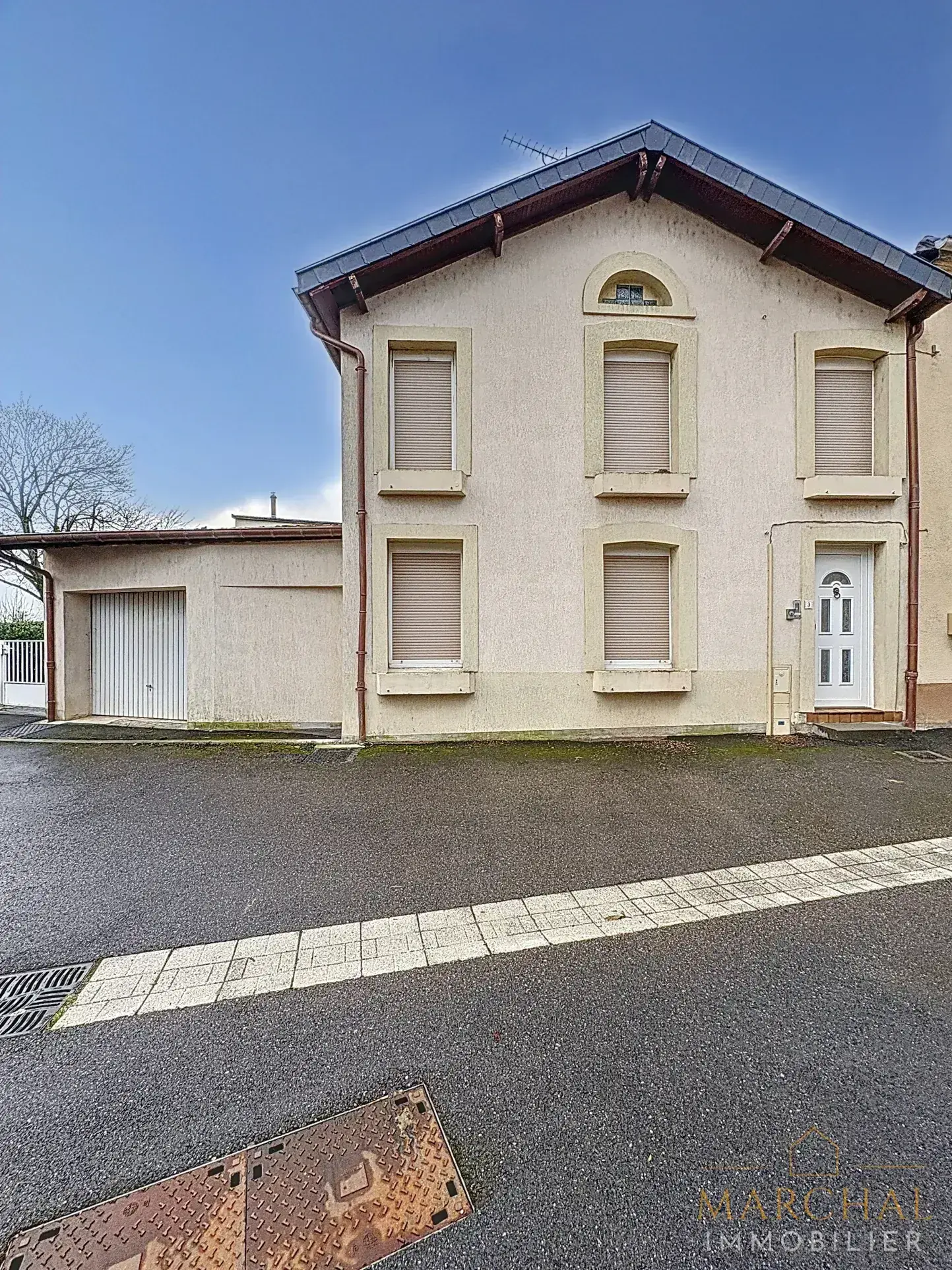 Maison à rafraîchir de 175 m² avec jardin à Rémilly - Opportunité à saisir 