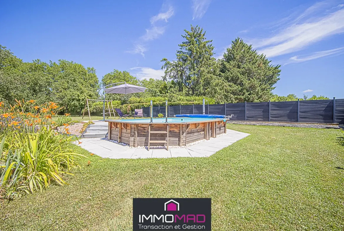 Maison de plain-pied de 140 m² avec piscine à Verdun proche zone du dragon 