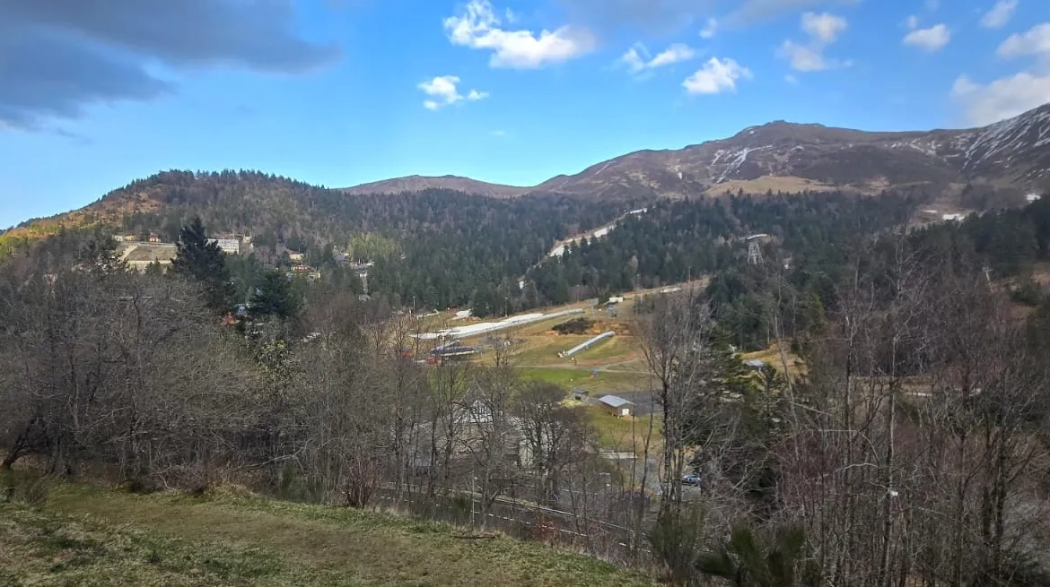 Appartement de 30 m² avec vue sur la station du Lioran - Investissement ou résidence 