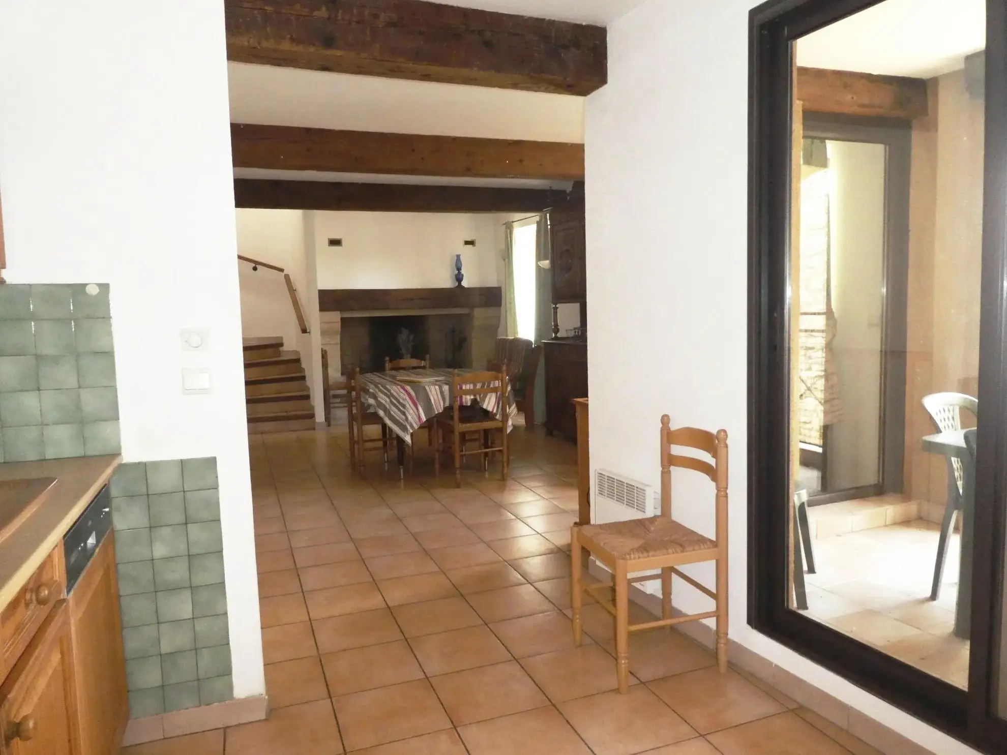 Maison de village à vendre à Duilhac-sous-Peyrepertuse avec terrasse et parking 