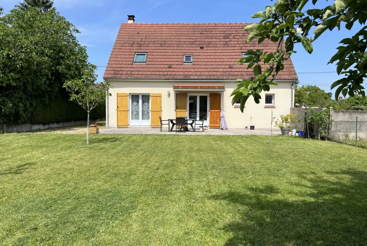 Maison 5 pièces avec jardin et garage à Aubigny-sur-Nère 