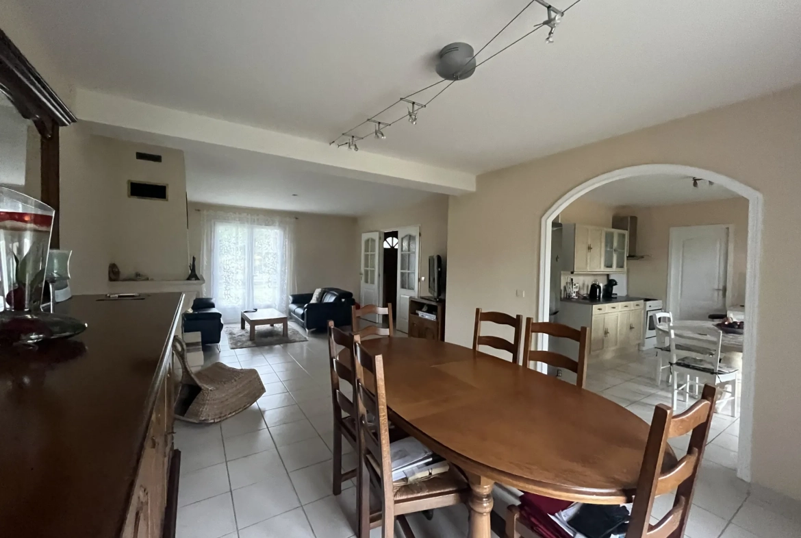 Maison 5 pièces avec jardin et garage à Aubigny-sur-Nère 