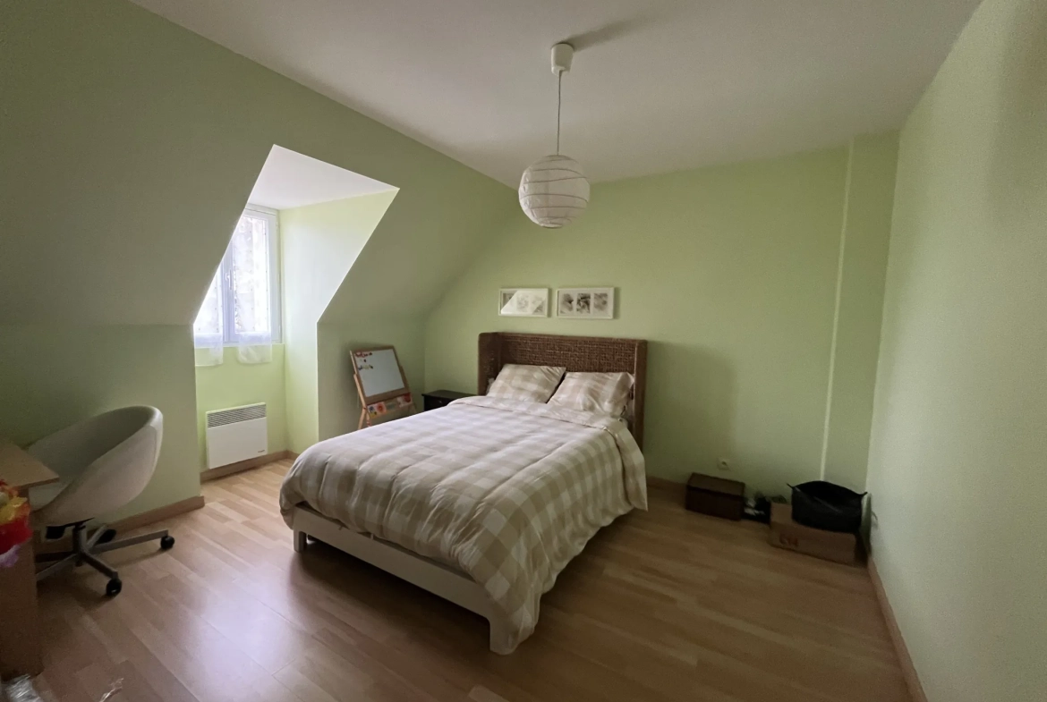 Maison 5 pièces avec jardin et garage à Aubigny-sur-Nère 