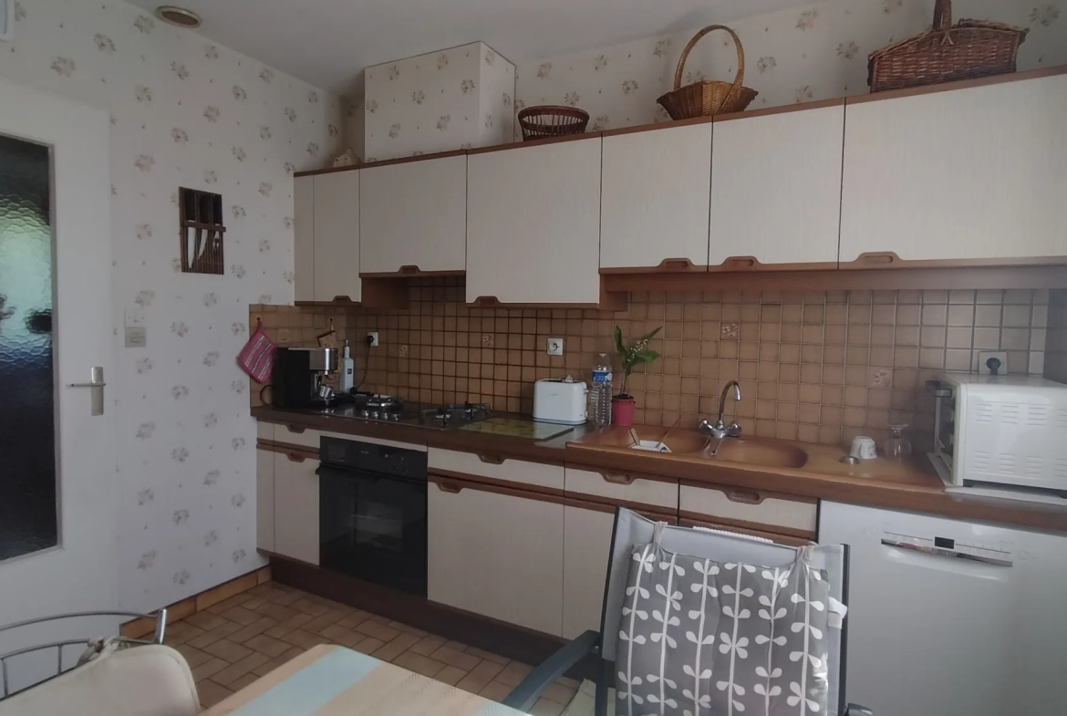 Maison T4 à Nîmes Ouest avec jardin, garage et grande terrasse 