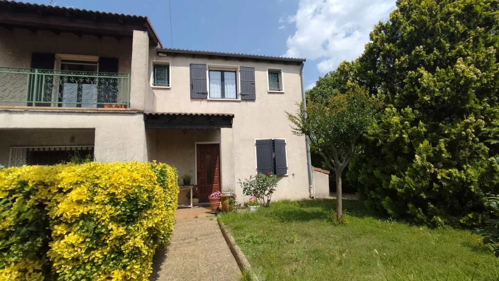 Maison T4 à Nîmes Ouest avec jardin, garage et grande terrasse