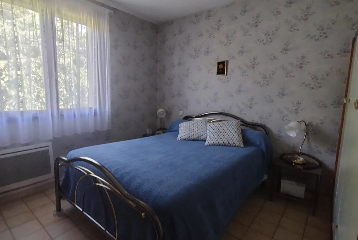 Maison T4 à Nîmes Ouest avec jardin, garage et grande terrasse 