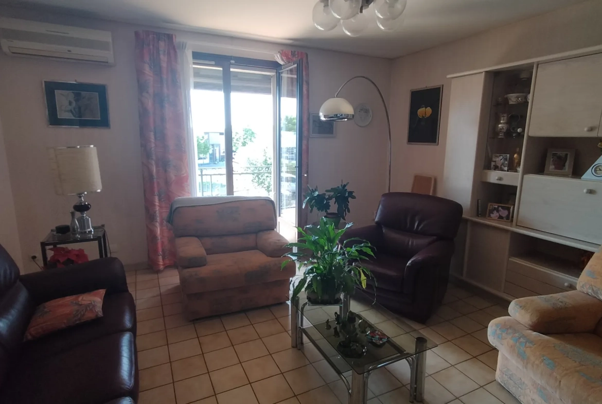 Maison T4 à Nîmes Ouest avec jardin, garage et grande terrasse 
