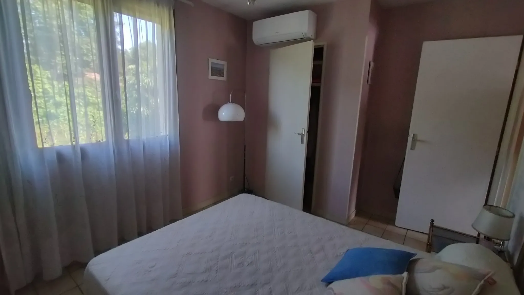 Maison T4 à Nîmes Ouest avec jardin, garage et grande terrasse 