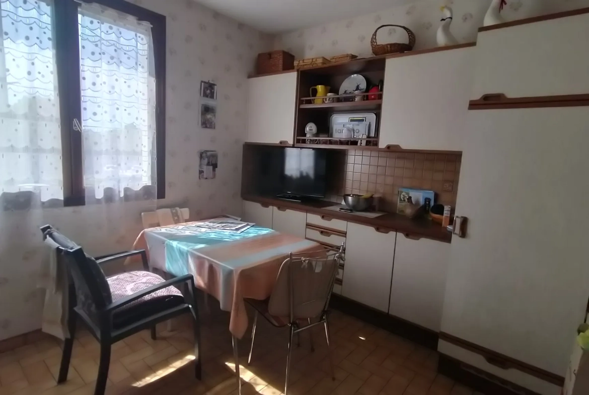 Maison T4 à Nîmes Ouest avec jardin, garage et grande terrasse 