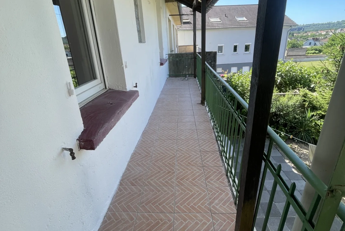 Appartement duplex 2 chambres avec terrasse à Hayange 