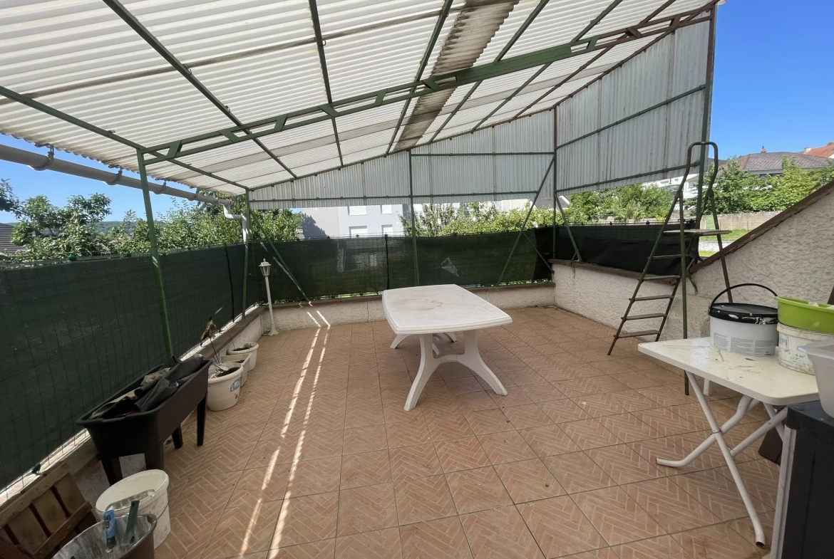 Appartement duplex 2 chambres avec terrasse à Hayange 