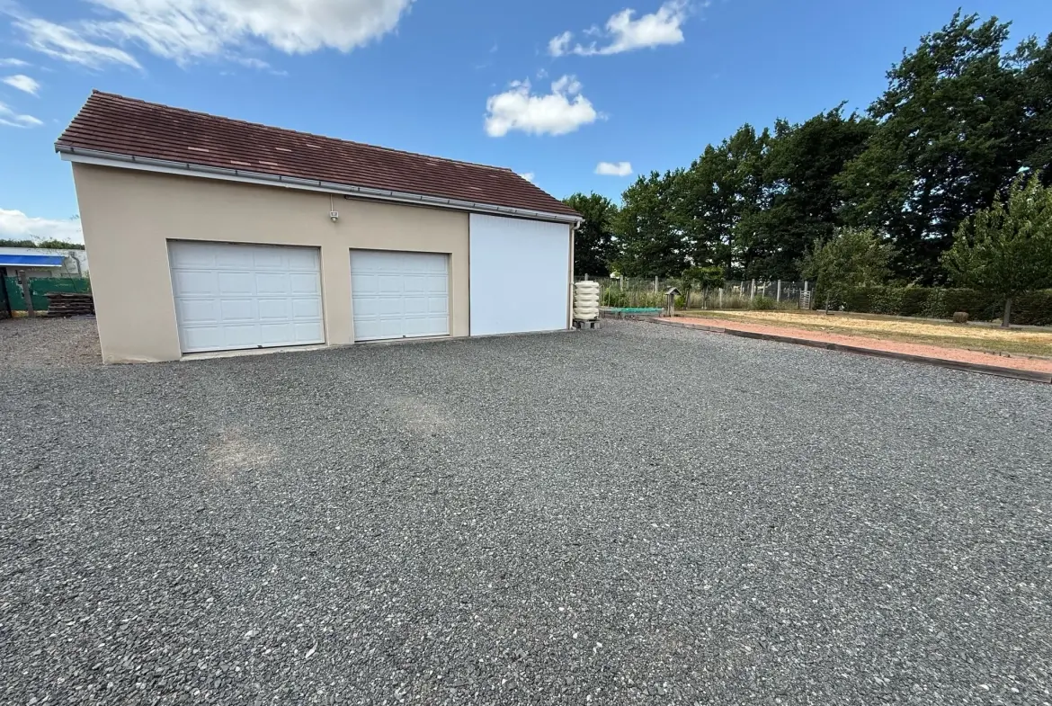 Maison récente de plain-pied avec garage et jardin clos à Bellerive-sur-Allier 