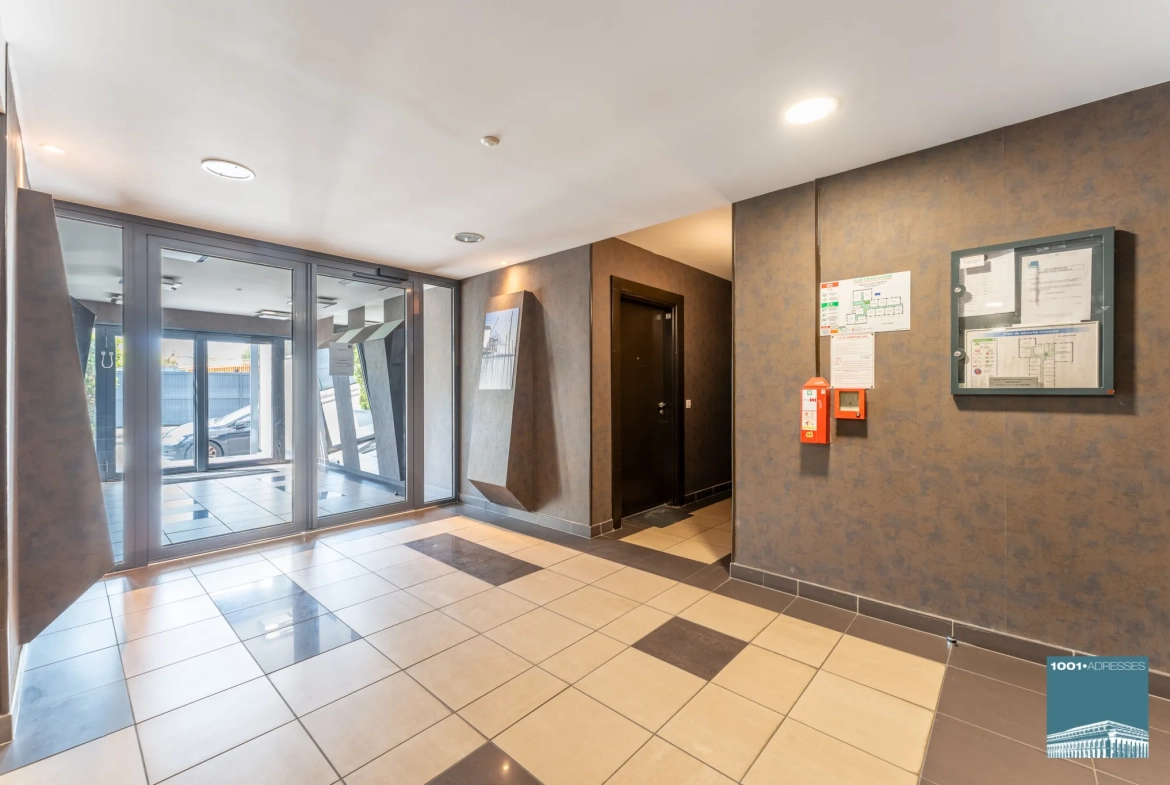 Appartement T3 de 58 m² avec balcon et parking à Parempuyre 