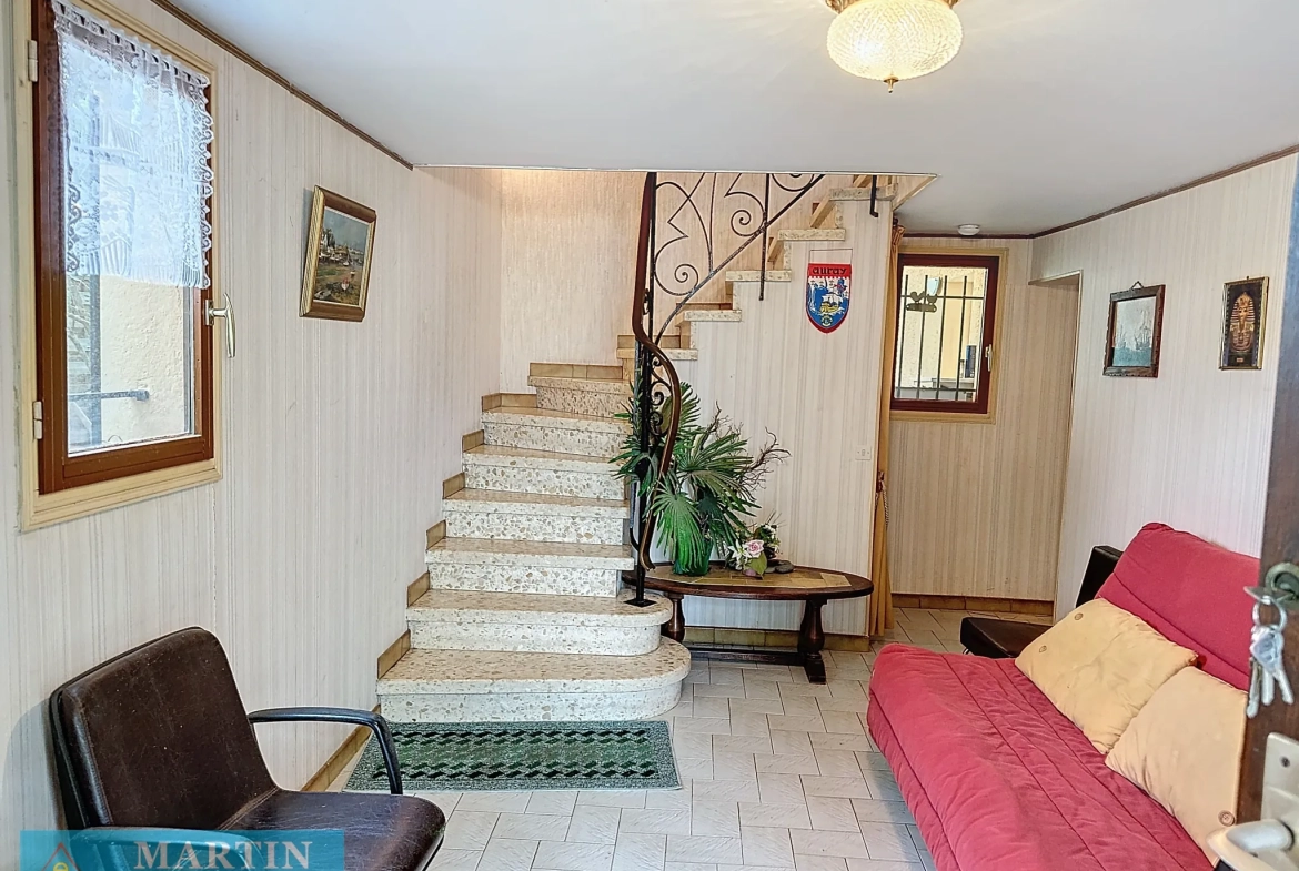 Villa 6 pièces avec appartement à Céret - 143 m² avec jardin et garage 