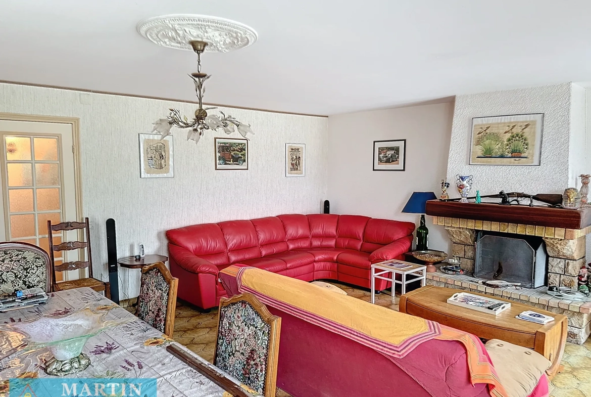 Villa 6 pièces avec appartement à Céret - 143 m² avec jardin et garage 