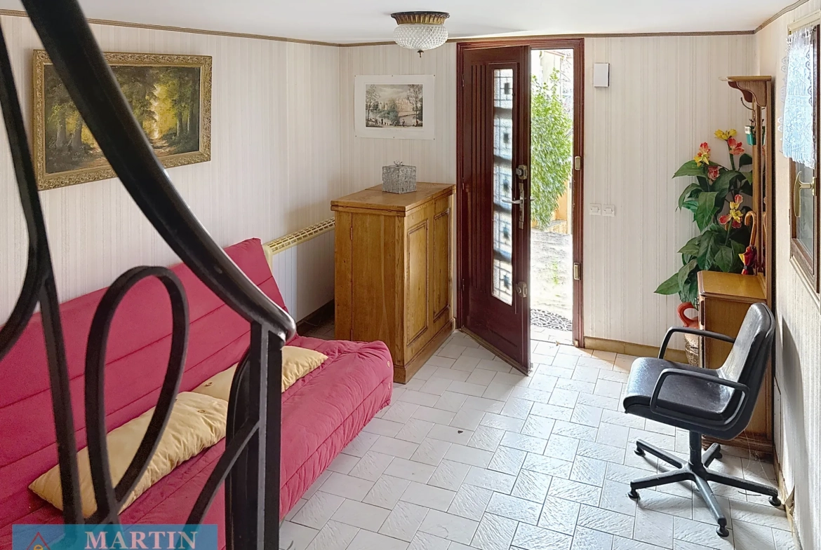 Villa 6 pièces avec appartement à Céret - 143 m² avec jardin et garage 