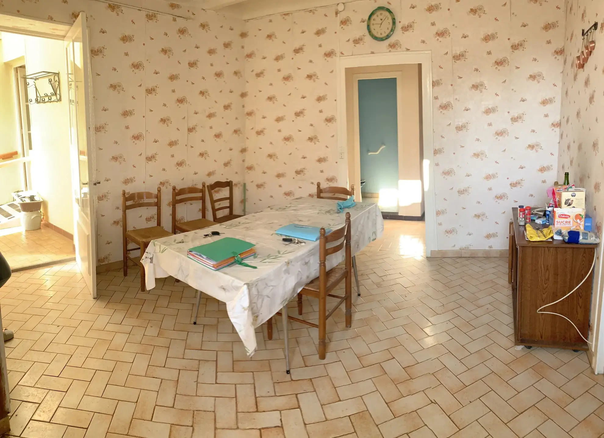 Maison avec potentiel à Matha - 110 m² sur 250 m² de terrain 